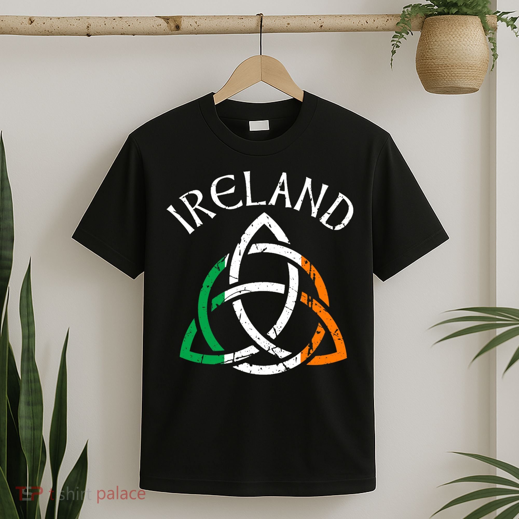 St Patricks Day for Adults Celtic Knot Ireland T-Shirt
