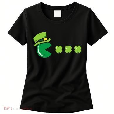 St Patricks Day Eating Shamrock Retro Gamer Women's T-Shirt