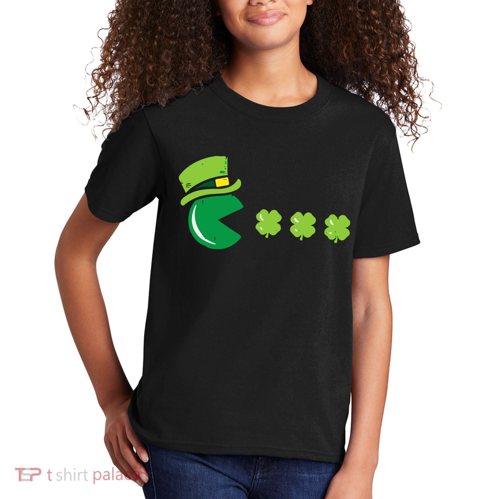 St Patricks Day Eating Shamrock Retro Gamer Kids T-Shirt