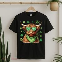 St Patricks Day Highland Cow St Patricks Day Shamrock Women T-Shirt thumb 2