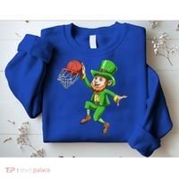 St Patrick's Day Basketball Irish Basketball Dunk Leprechaun Great Gift Sweatshirt thumb 2