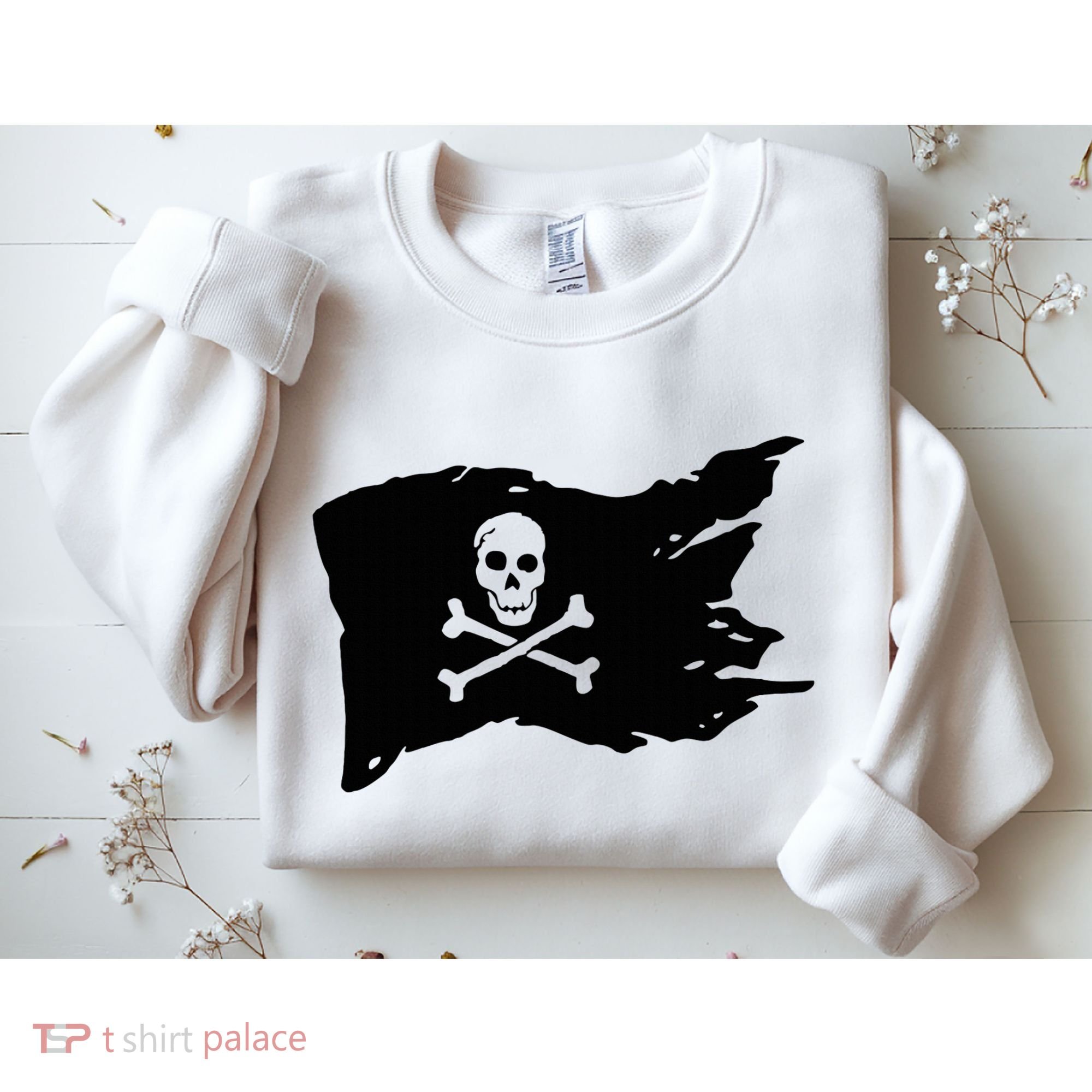 Skull Pirate Flag Jolly Roger Crossbones Sweatshirt