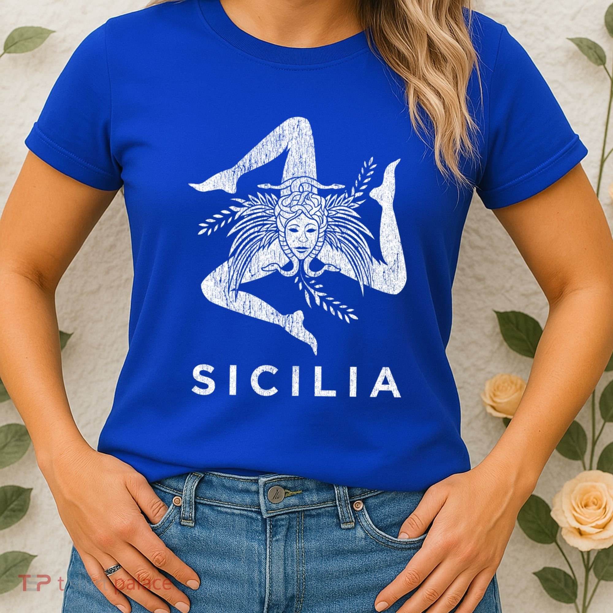 Sicilian Pride Sicilia Sicilian Flag Trinacria Faded Meaningful Gift Women's T-Shirt