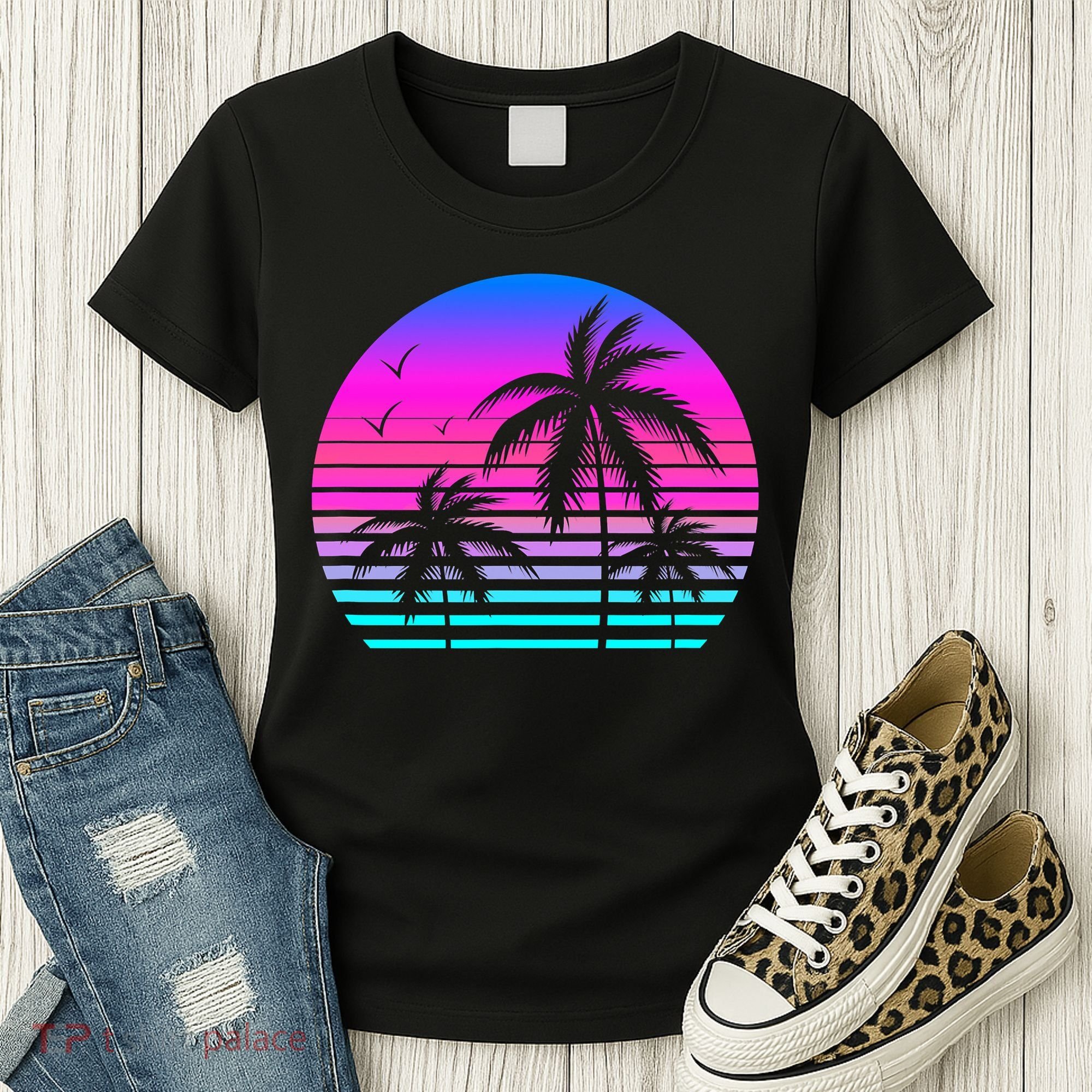 Sunset Palm Tree Cool Summer Vacation Style Vaporwave Women's T-Shirt