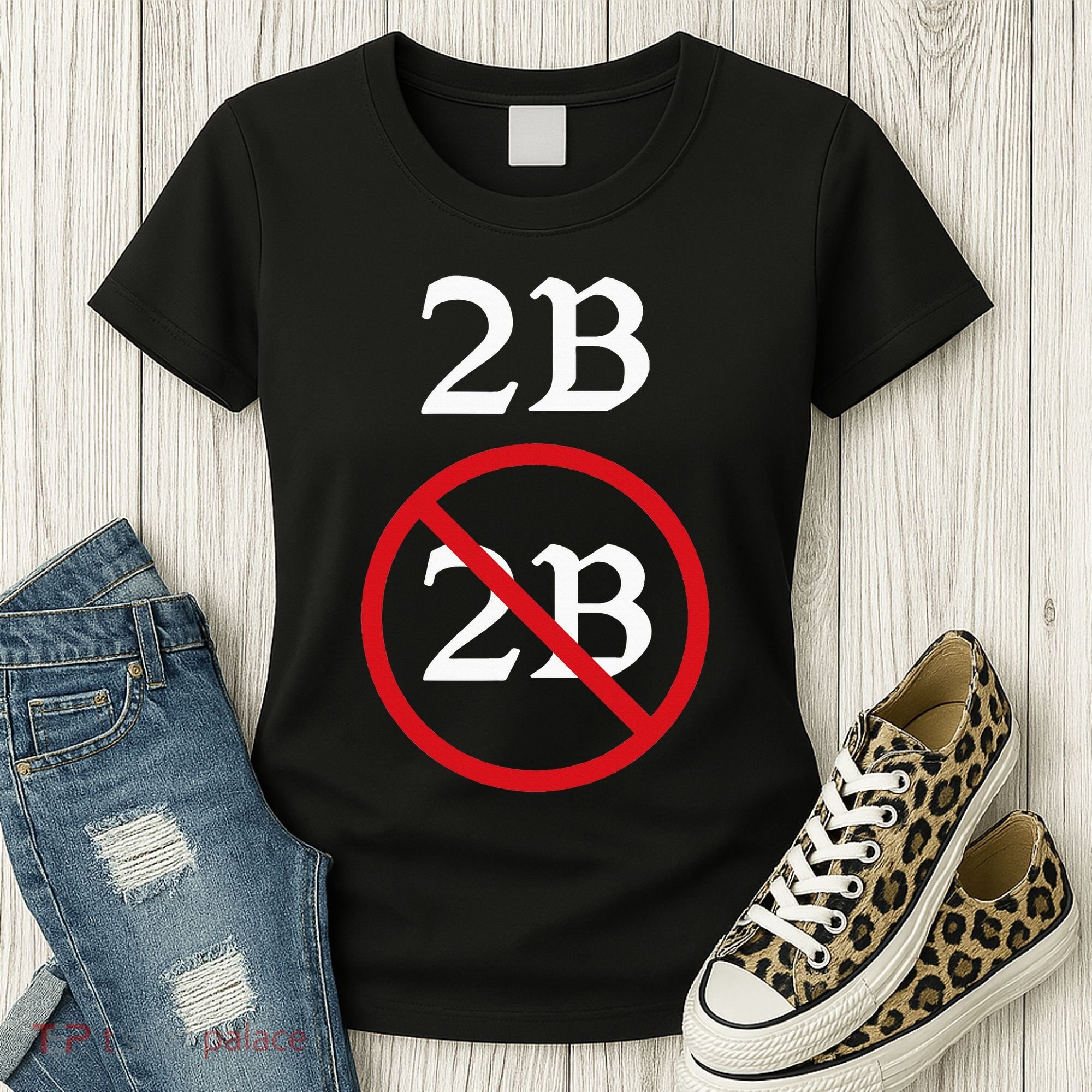 Shakespeare Quote 2b Or Not To Be Hamlet Women's T-Shirt