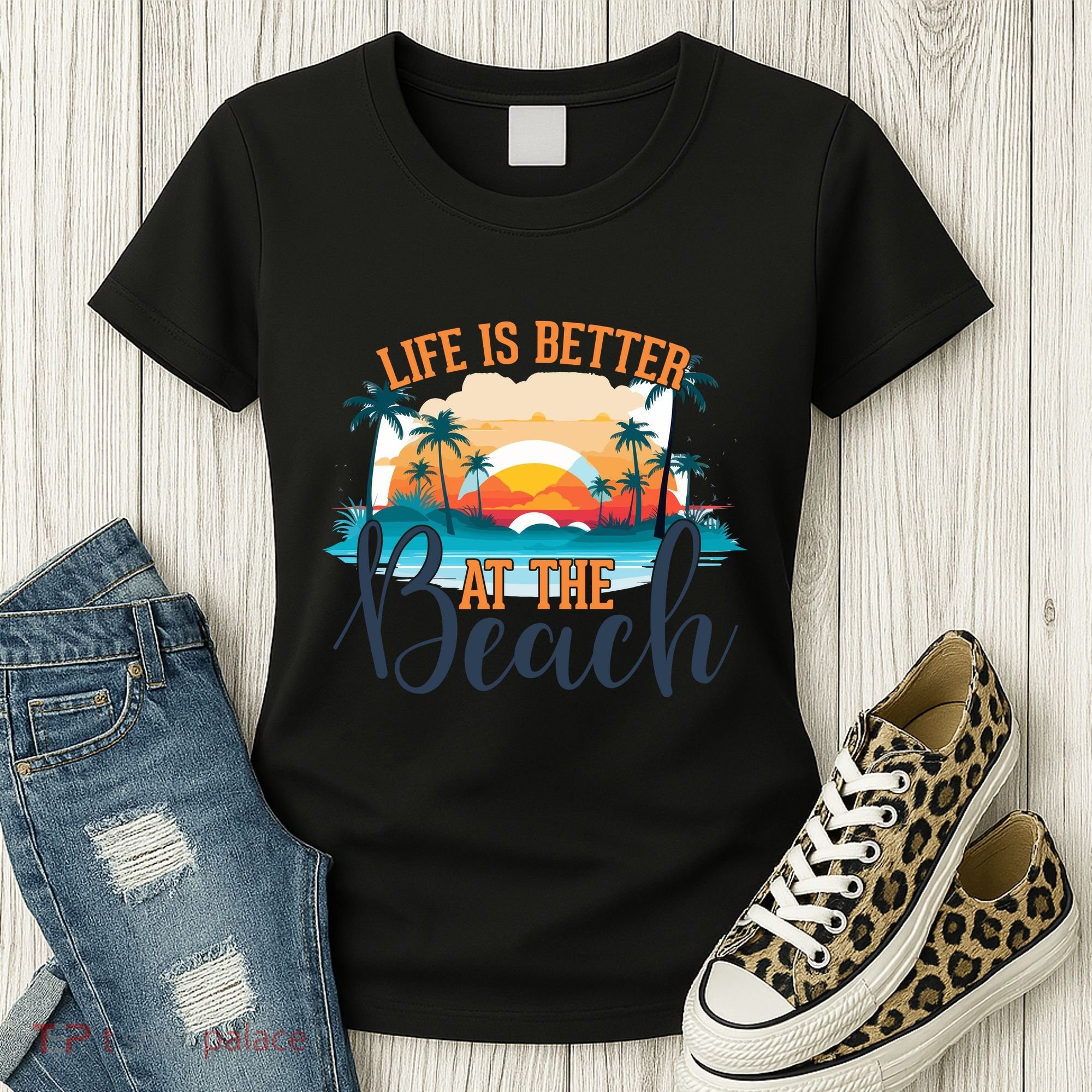Summer Retro Beach Vibes Graphic Women's T-Shirt