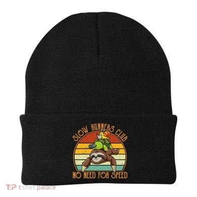 Slow Runners Club No Need For Speed - Sloth & Turtle Snail Beanie