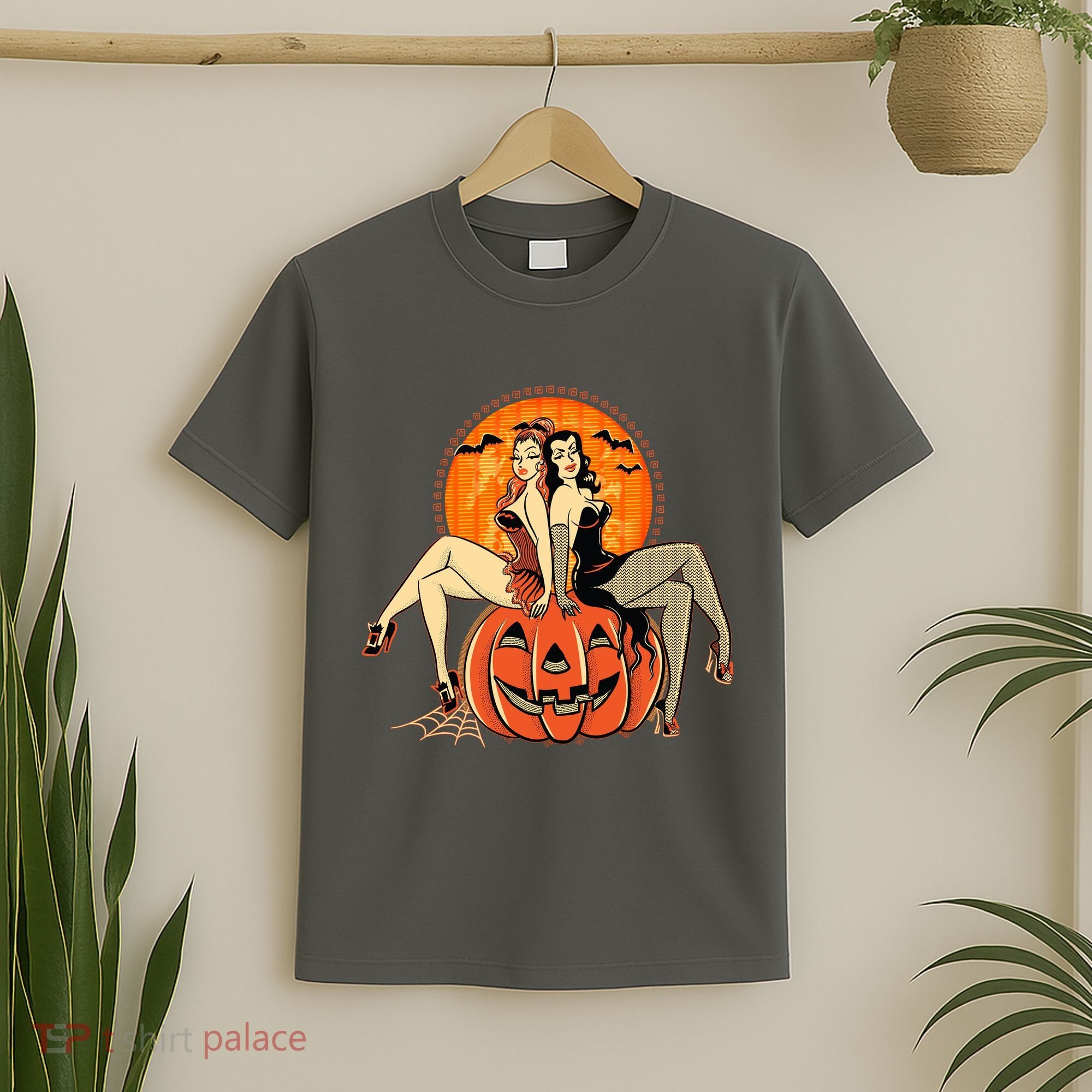 Sexy Retro Halloween Pinup Girls T-Shirt