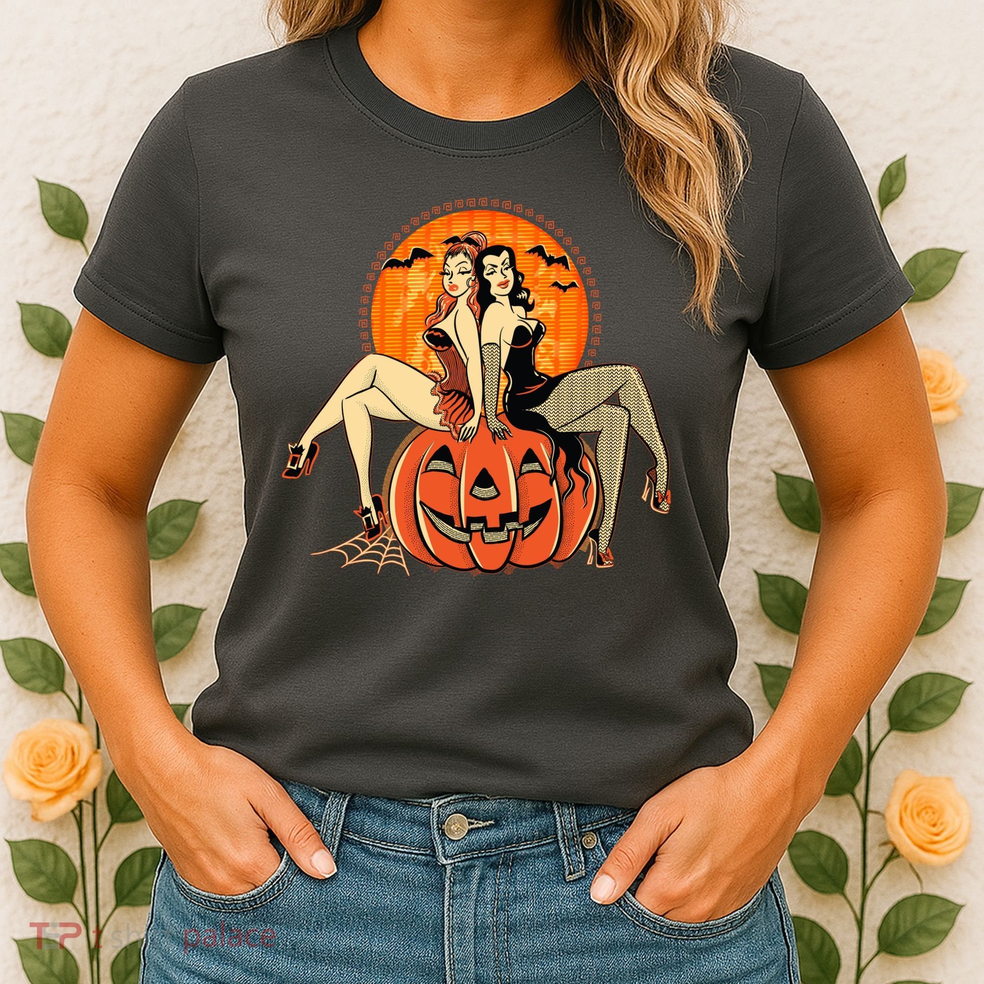 Sexy Retro Halloween Pinup Girls Women's T-Shirt