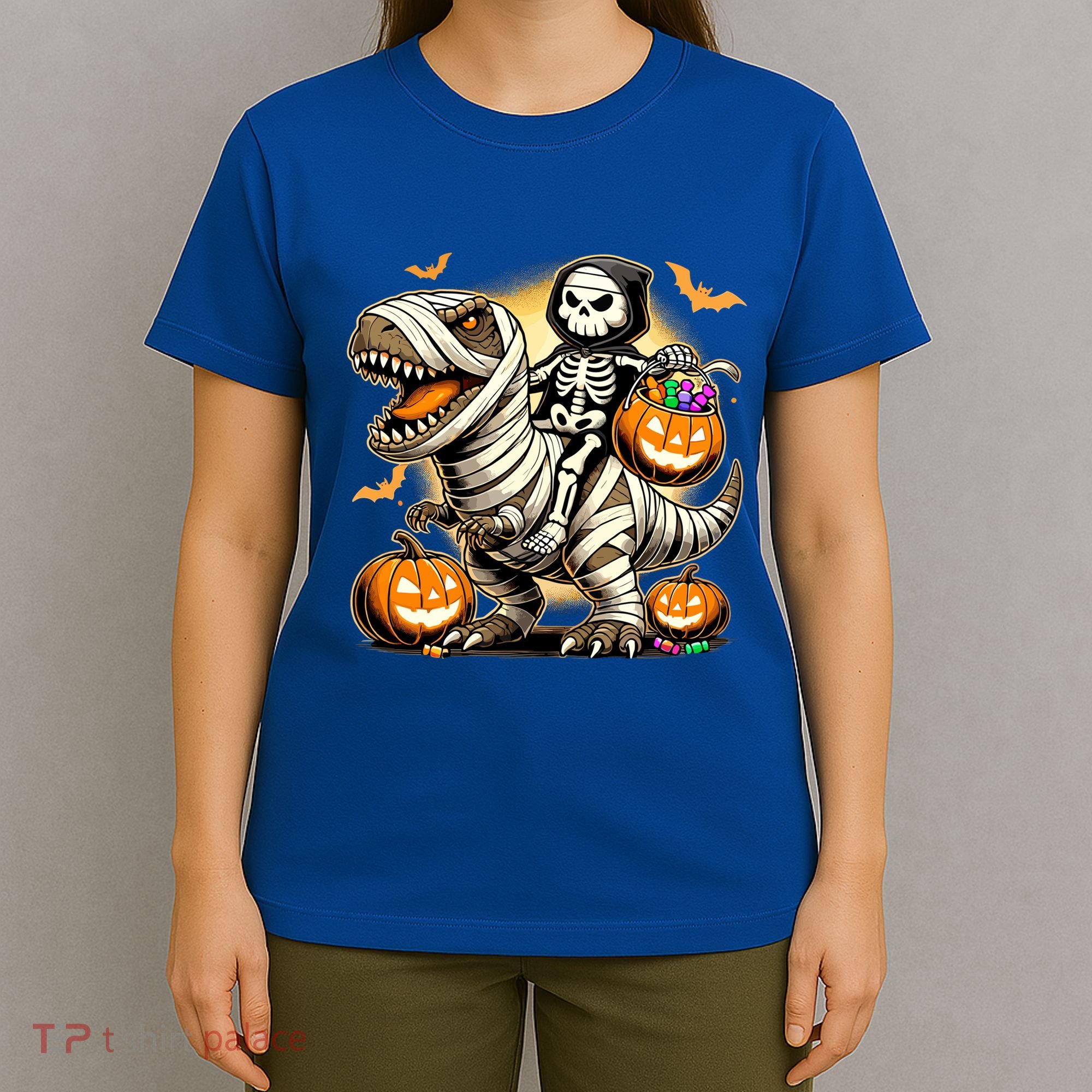 Skeleton Riding Mummy Dinosaur Halloween Pumpkin Cool Gift T-Shirt