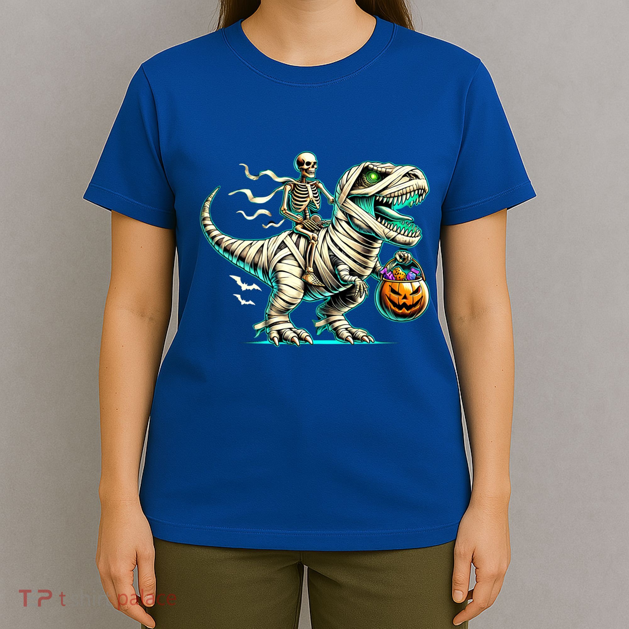 Skeleton Riding Mummy Dinosaur T Rex Halloween Funny Pumpkin Cute Gift T-Shirt