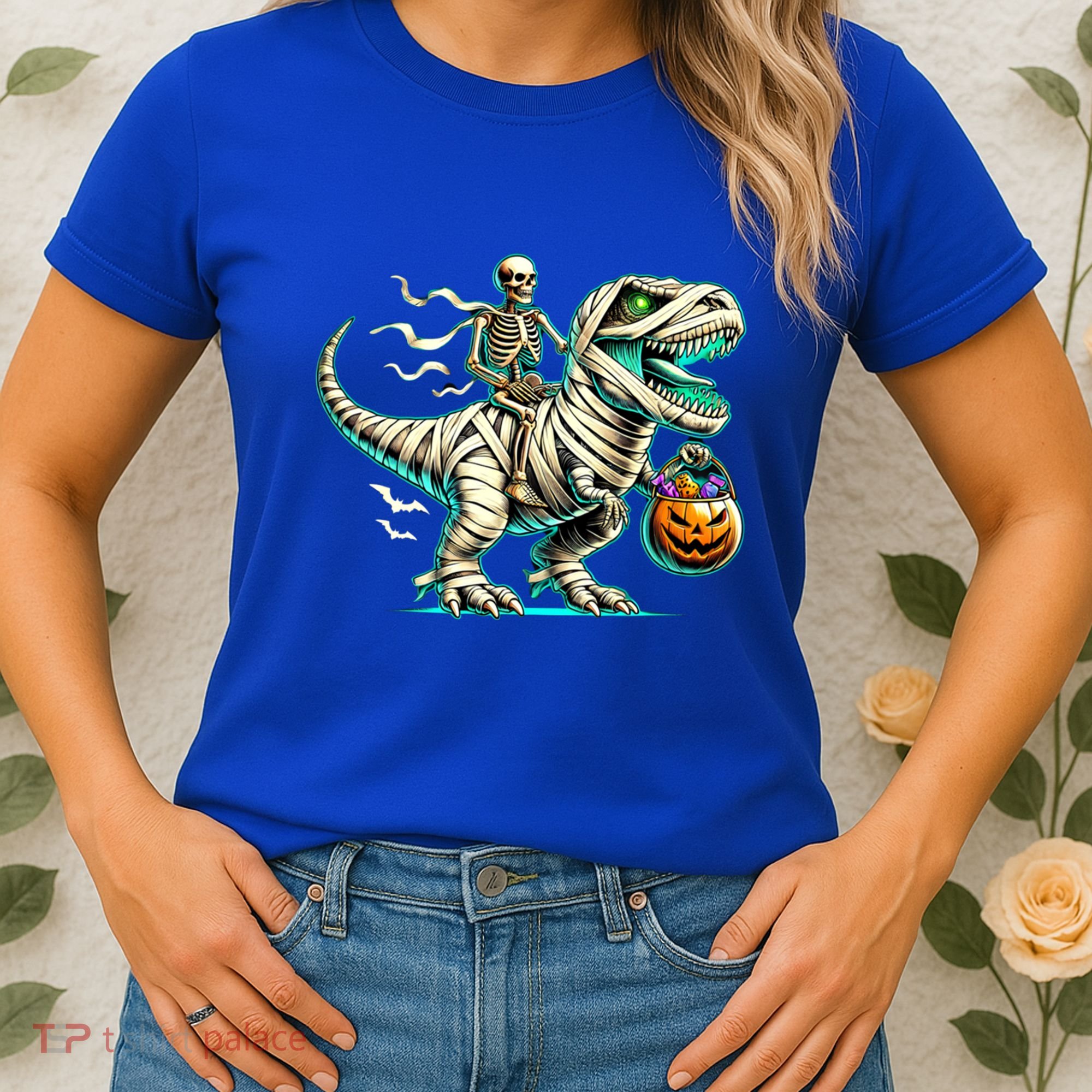 Skeleton Riding Mummy Dinosaur T Rex Halloween Funny Pumpkin Cute Gift Women's T-Shirt