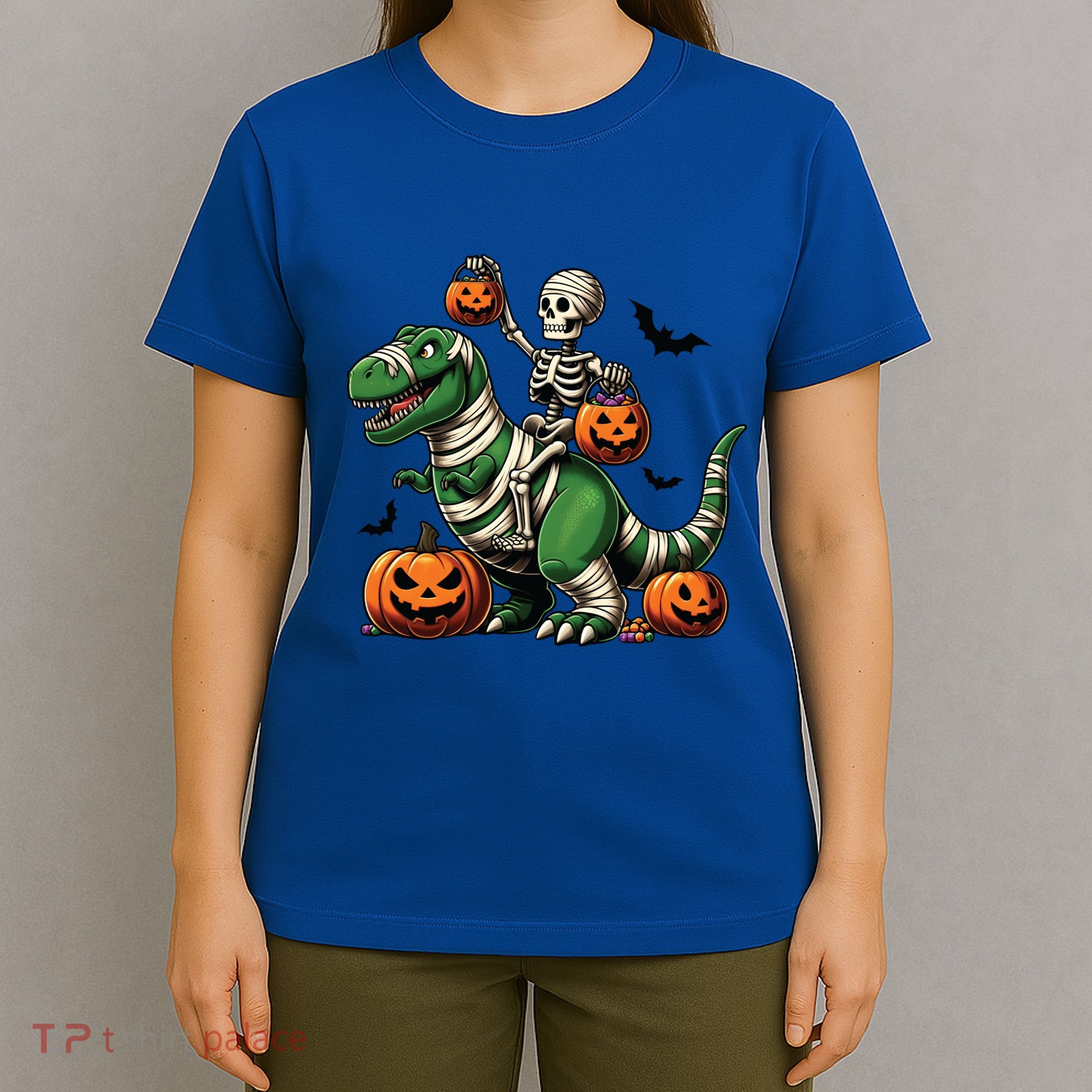 Skeleton Riding Mummy Dinosaur T Rex Halloween Funny Pumpkin Gift T-Shirt