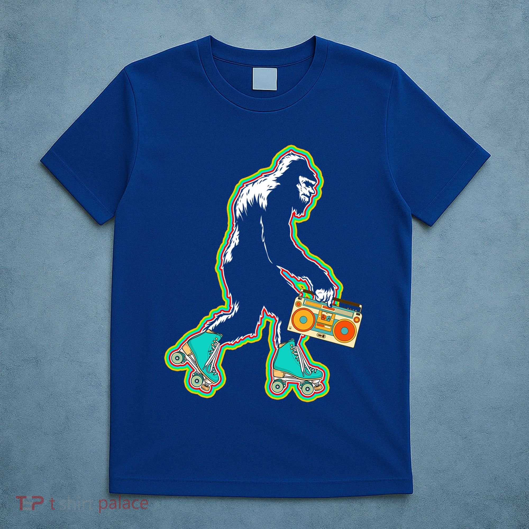 Sasquatch Roller Skater Bigfoot Skate Vintage Roller Skating Gift T-Shirt