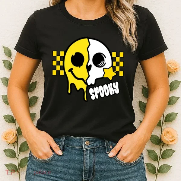 Spooky Retro Smile Skeleton Halloween Women's T-Shirt