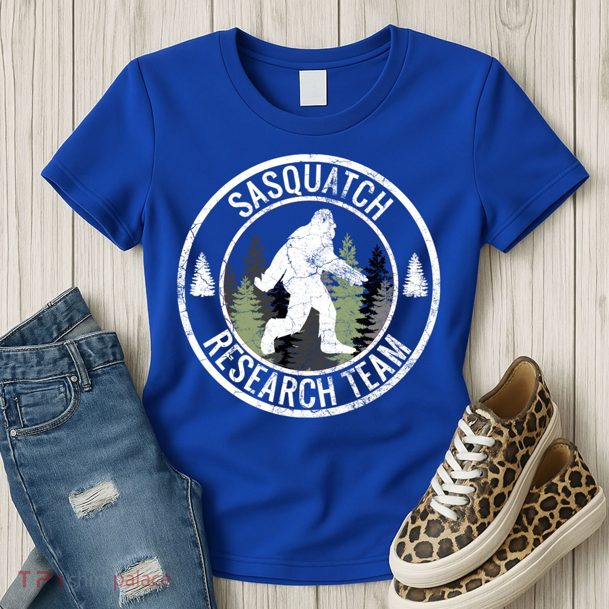 Sasquatch Research Team Bigfoot Meaningful Gift Funny Gift Meaningful Gift Women's T-Shirt