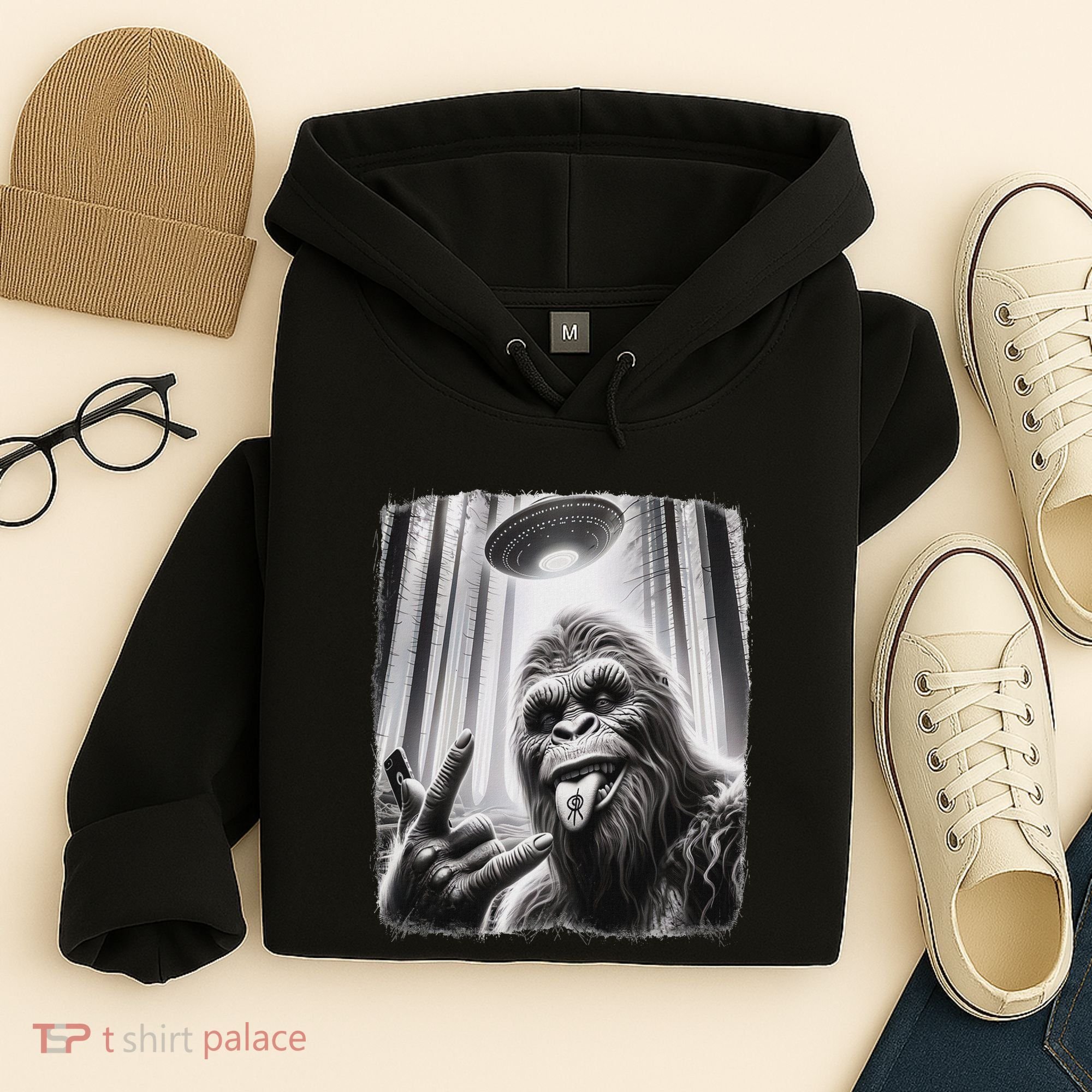 Sasquatch Selfie Big Foot Rock On Ufo Alien Hoodie