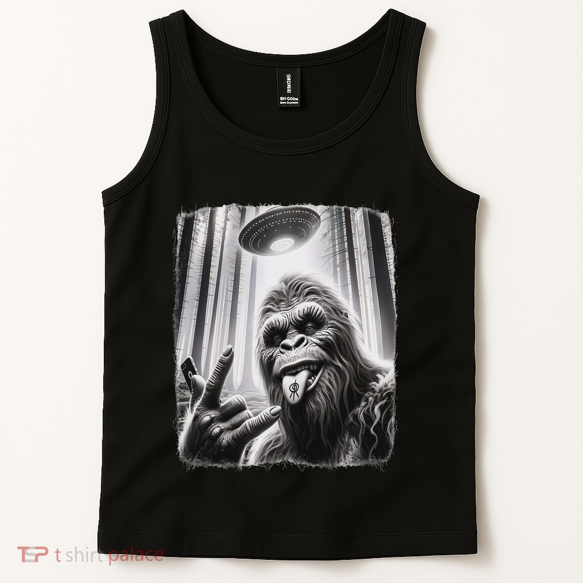 Sasquatch Selfie Big Foot Rock On Ufo Alien Tank Top