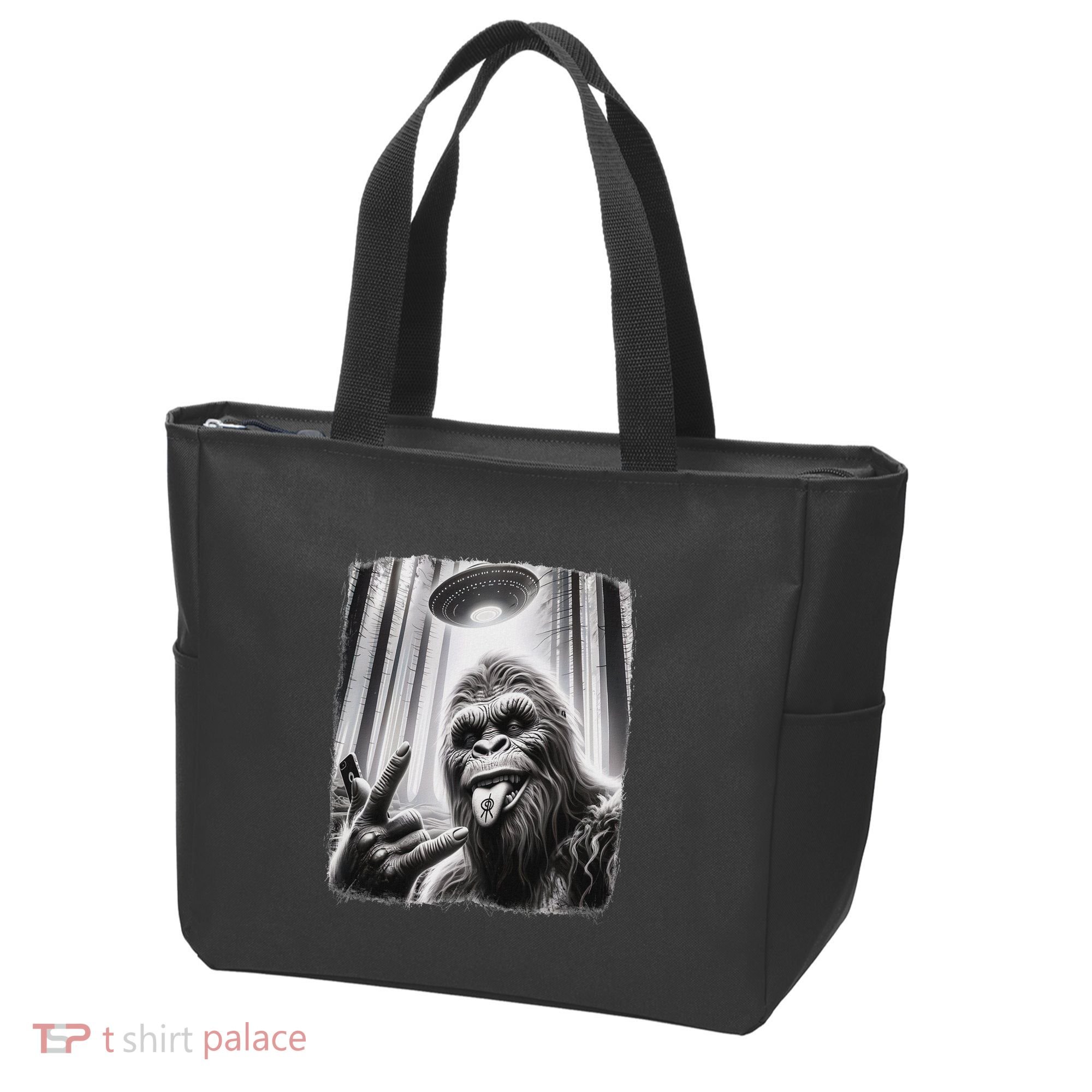 Sasquatch Selfie Big Foot Rock On Ufo Alien Tote Bag