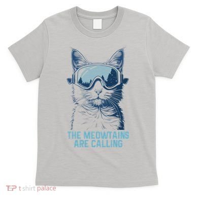 Ski Snowboard Cat Funny The Meowtains Are Calling Skiing  T-Shirt