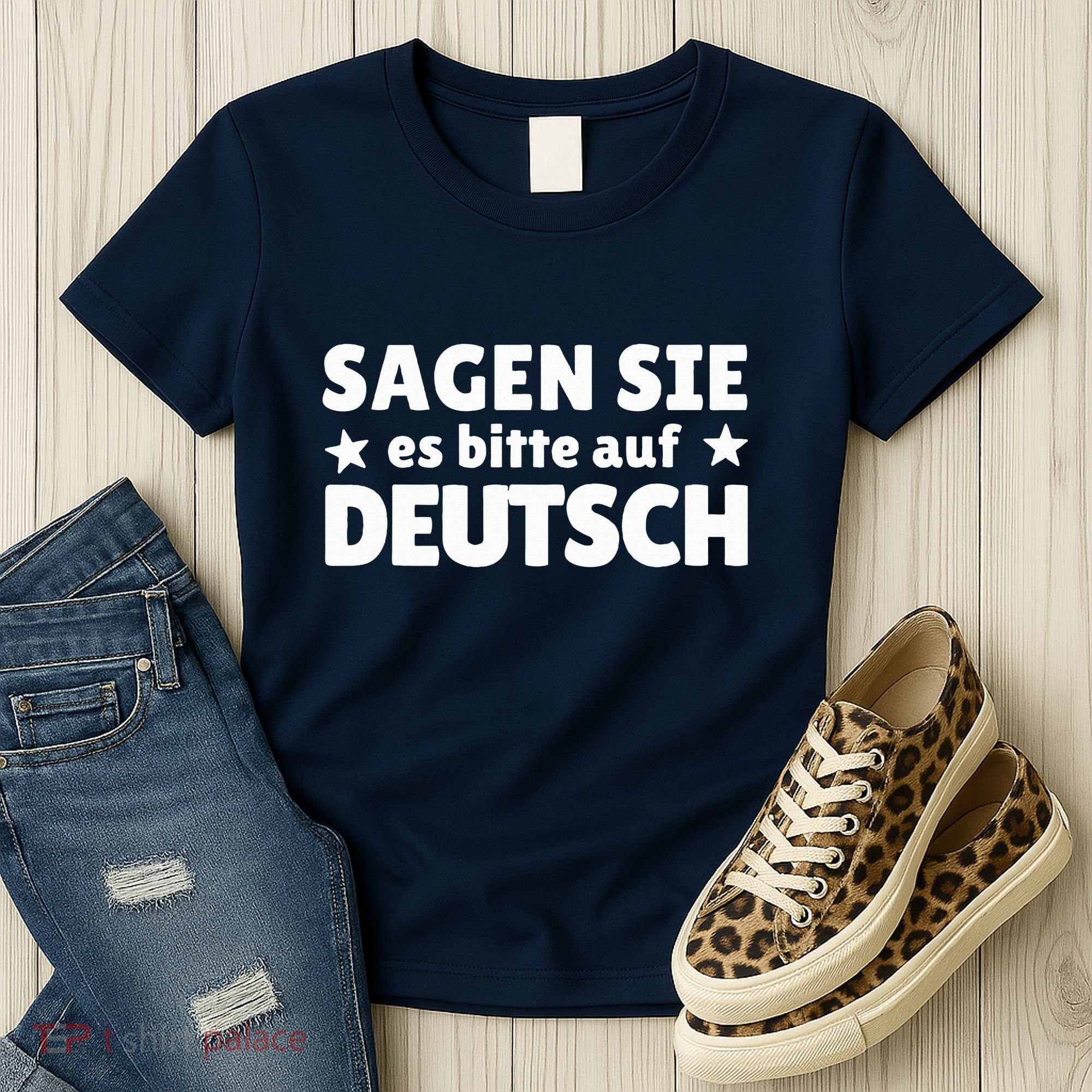 Sagen Sie Es Bitte Auf Deutsch German Teacher Women's T-Shirt