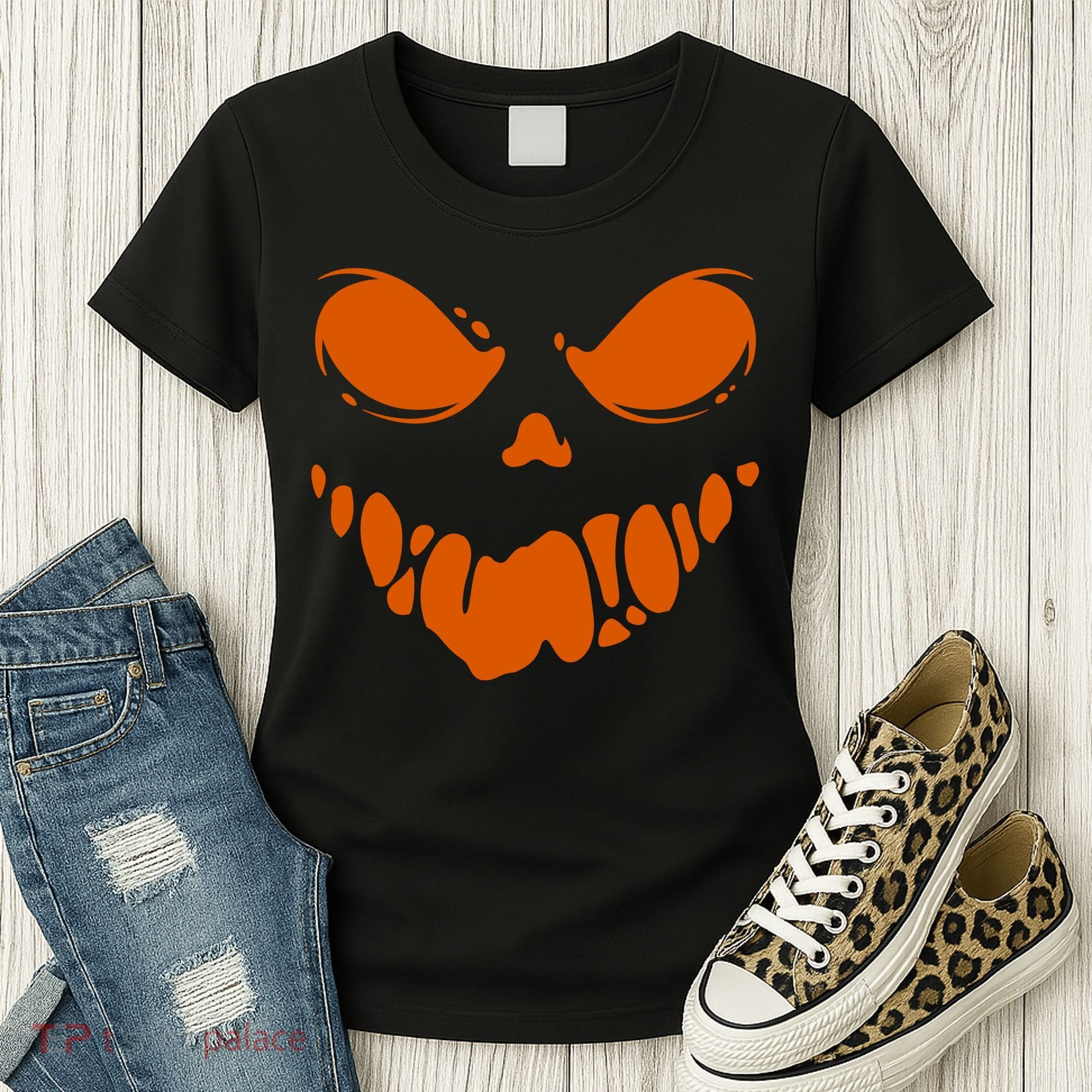 Scary Spooky Face Halloween Gift Women's T-Shirt