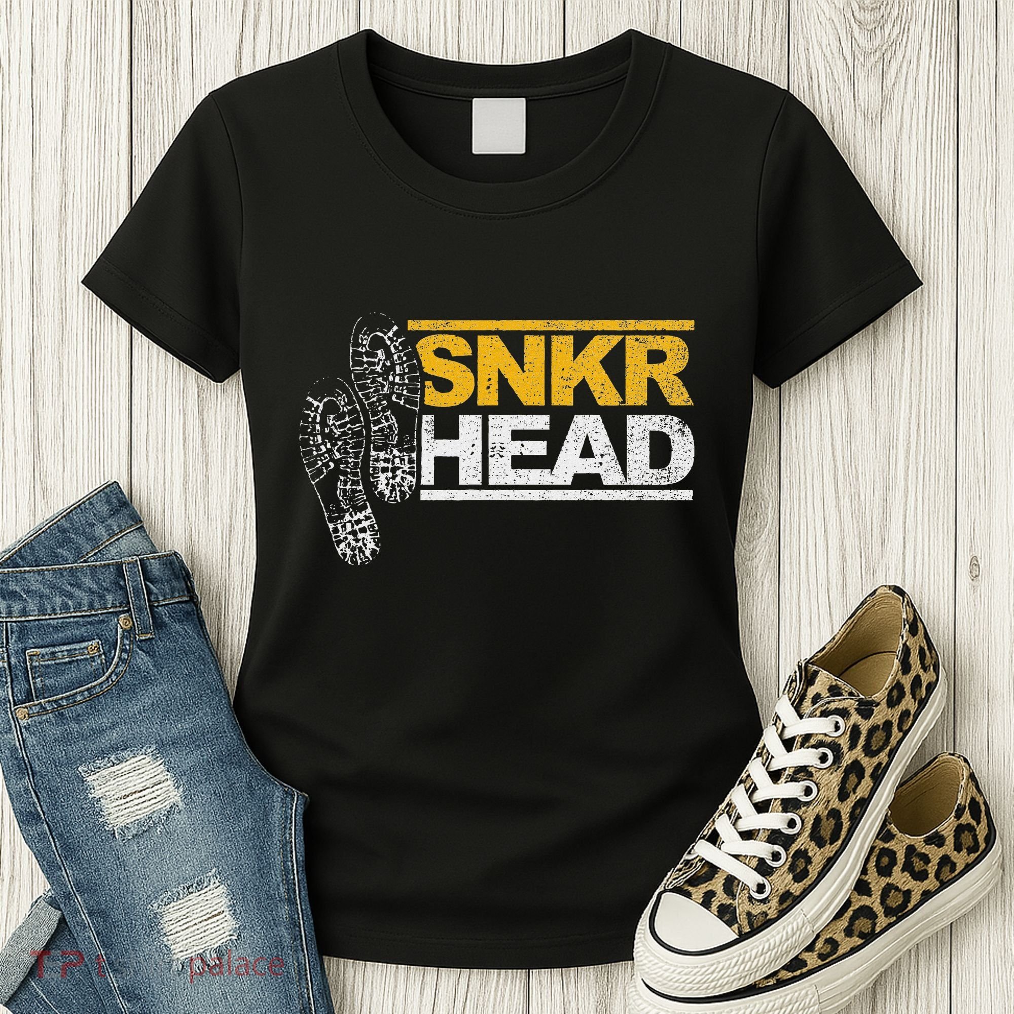 Sneaker Snkr Fan Shoes Head Women's T-Shirt