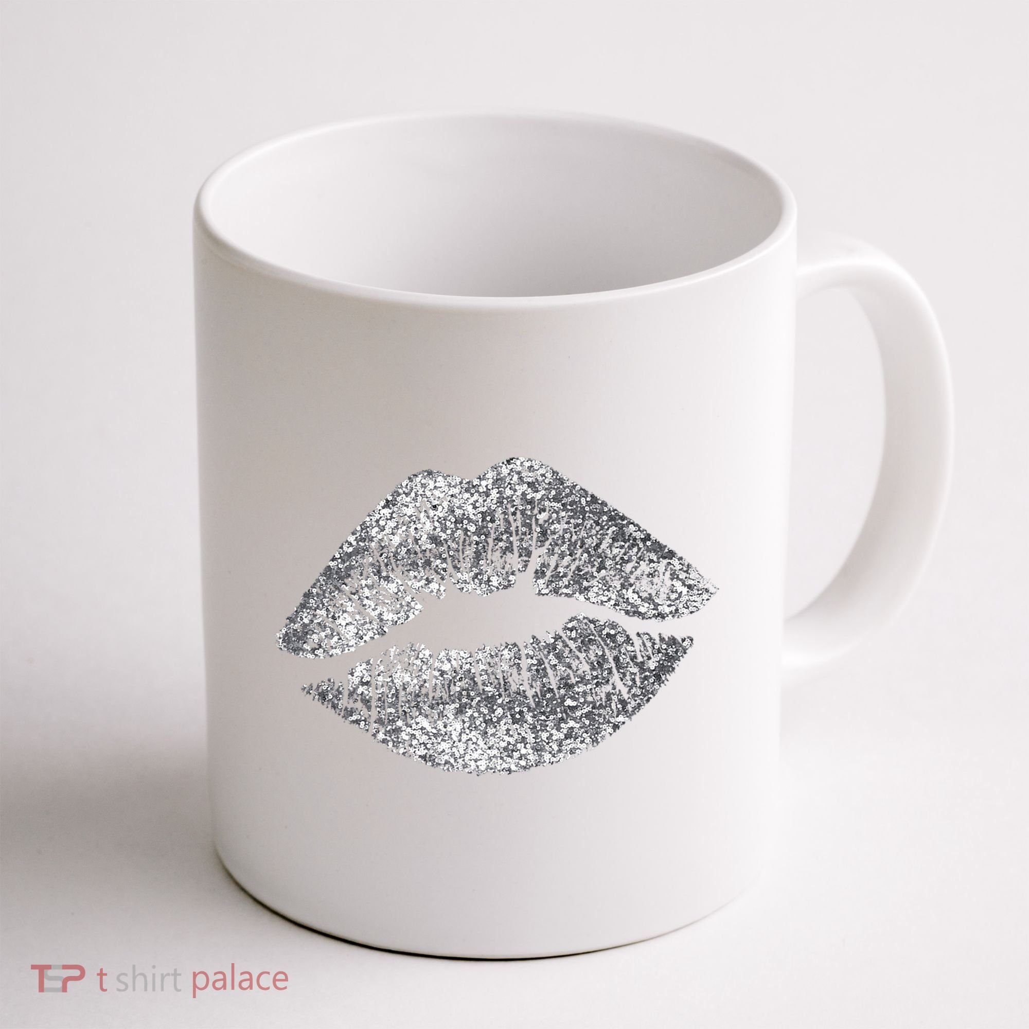 Sexy Silver Glitter Lips Kiss Me Love Makeup Lipstick Shirt Coffee Mug