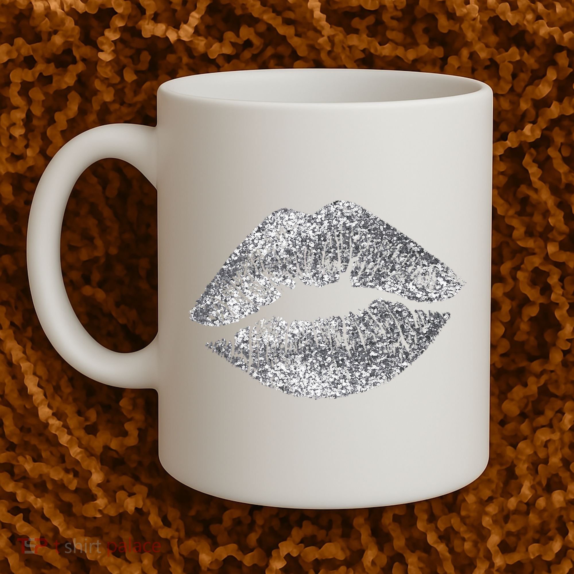 Sexy Silver Glitter Lips Kiss Me Love Makeup Lipstick Shirt Coffee Mug