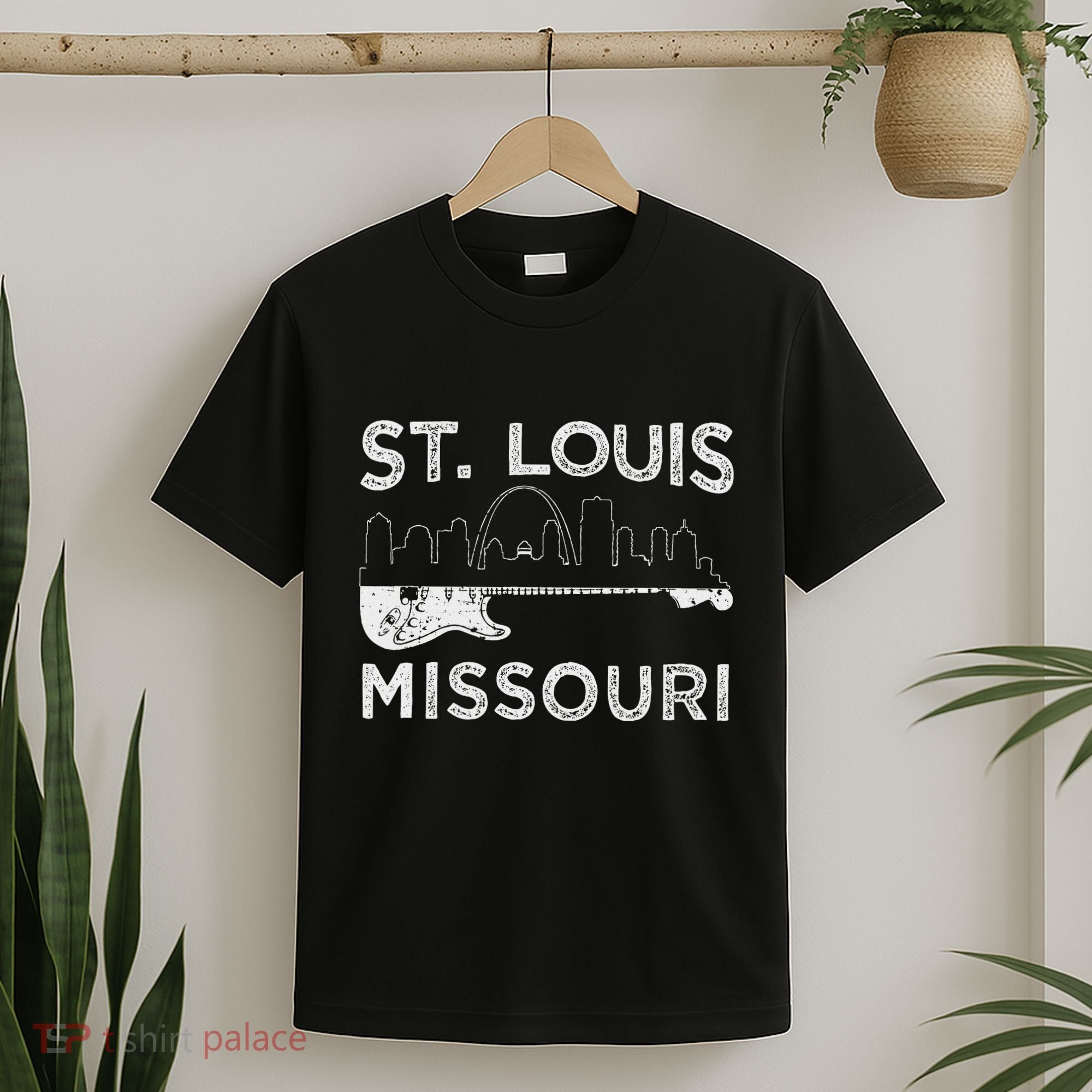 Souvenir St Louis Guitar Music Missouri St. Louis T-Shirt