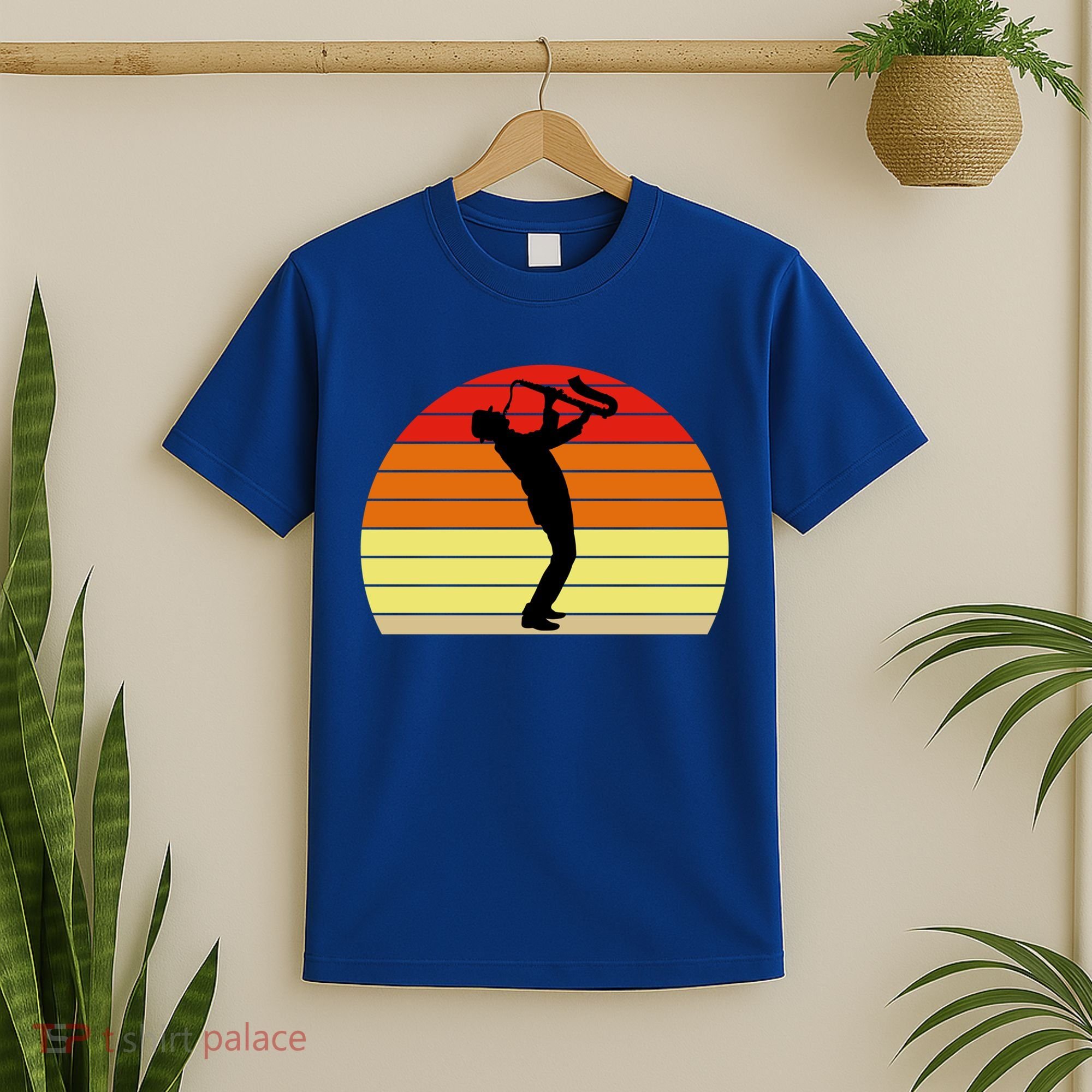 Sunset Saxophone Retro Saxophone Player Cool Gift T-Shirt