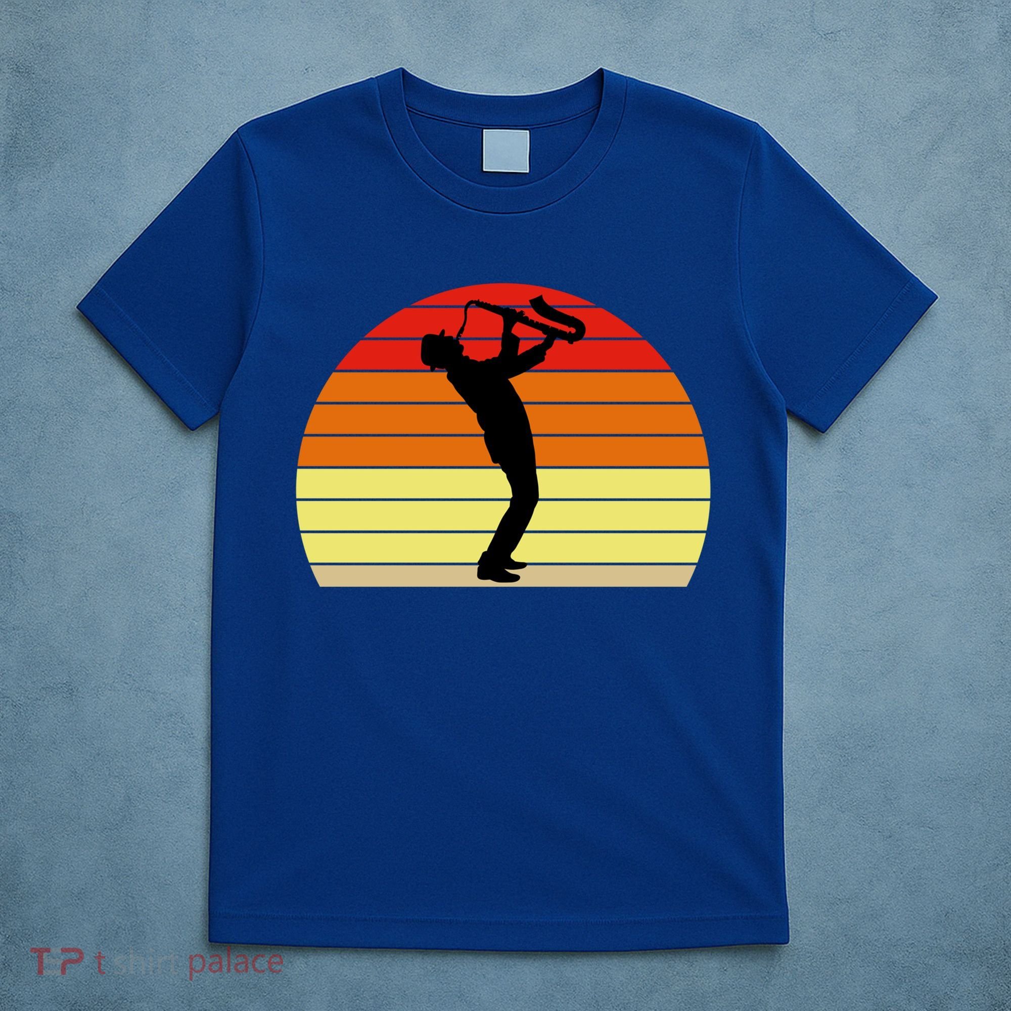 Sunset Saxophone Retro Saxophone Player Cool Gift T-Shirt
