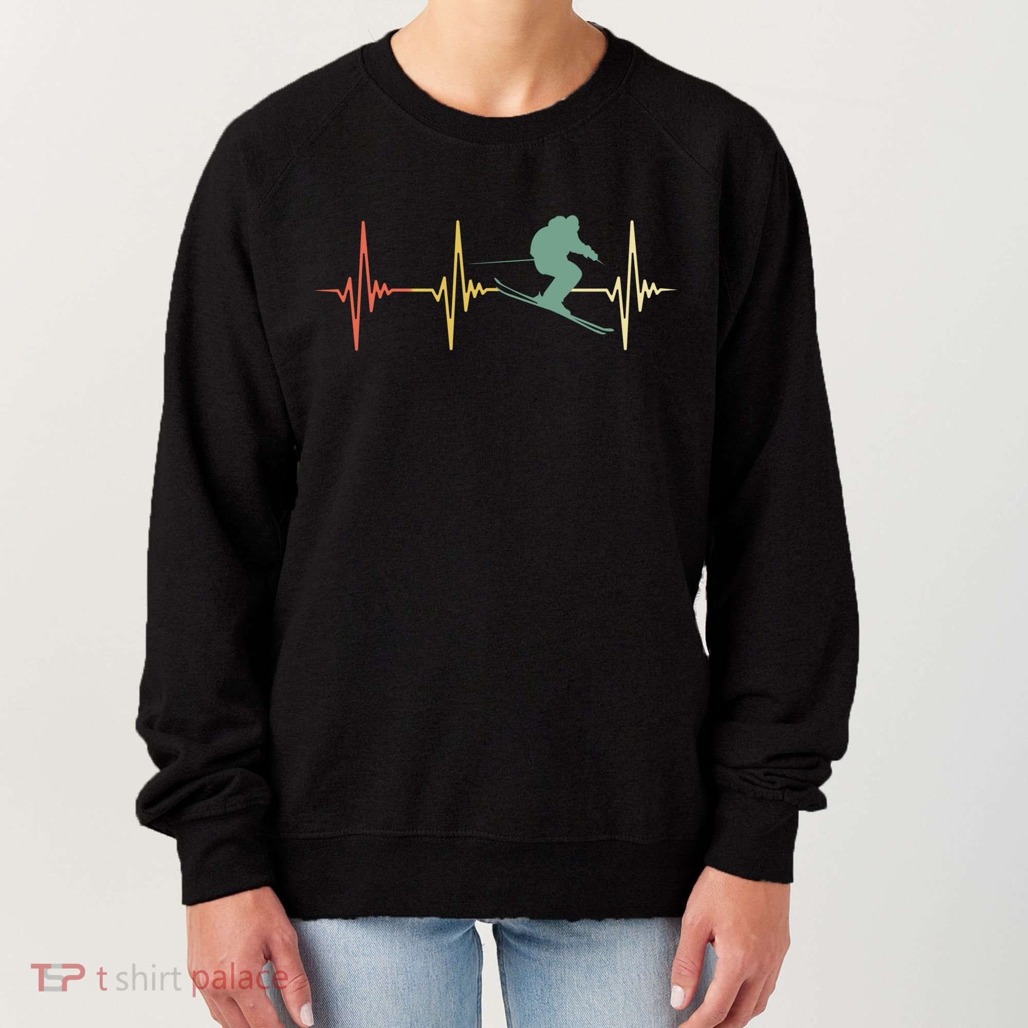 Ski Snowboard Skiing Heartbeat Snow Mountain Winter Skier Cool Gift Women's Sweatshirt