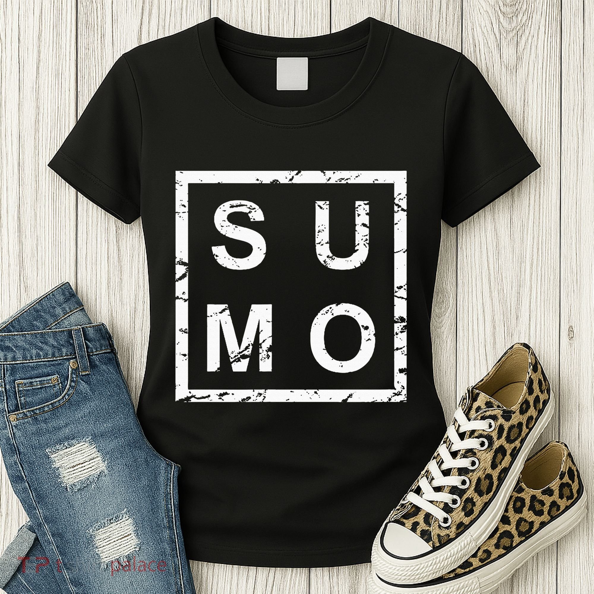Stylish Sumo Women's T-Shirt