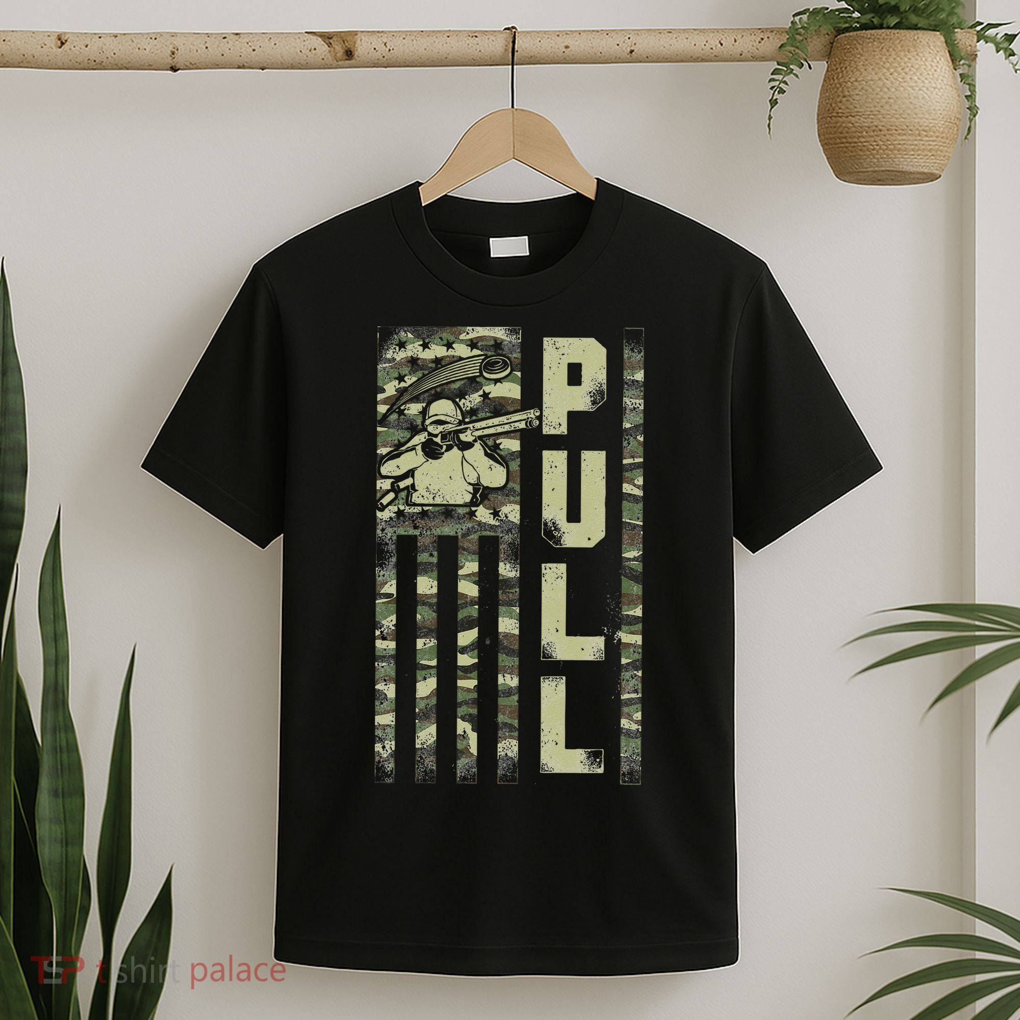 Shotgun Skeet Trap Clay Pigeon Shooting Camo Usa Flag T-Shirt