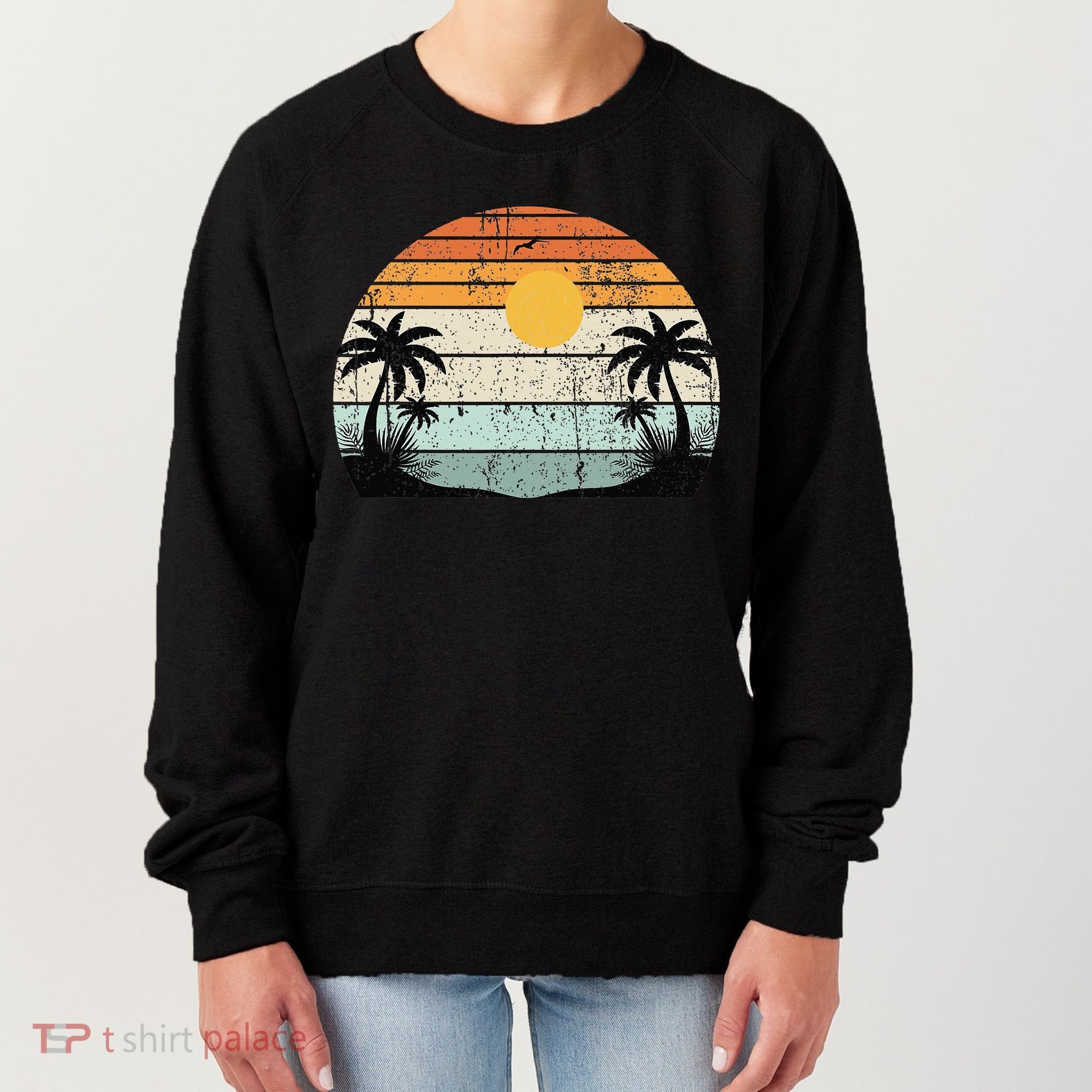 Sunshine Summer Vibes Palm Trees Beach Retro Tropical Summer Women's Sweatshirt