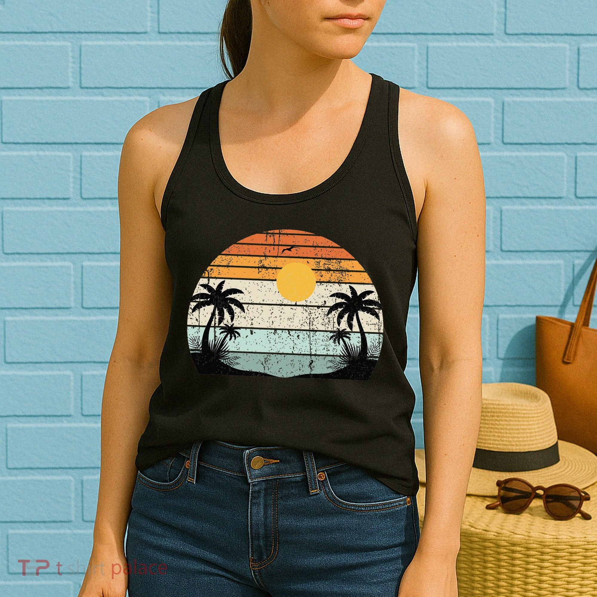 Sunshine Summer Vibes Palm Trees Beach Retro Tropical Summer Women's Tank Top