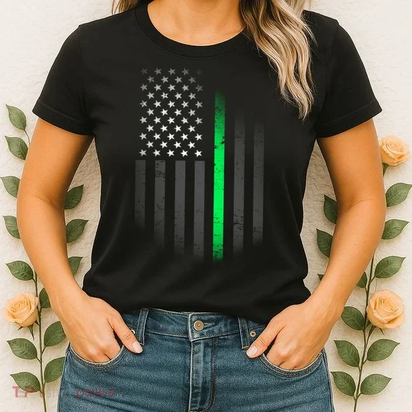 St. Patrick's Day Thin Green Line Flag Women's T-Shirt