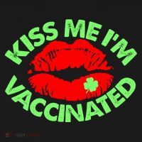 St Patrick's Day Kiss Me I'm Vaccinated Lipstick Shamrock Hoodie thumb 7