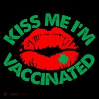 St Patrick's Day Kiss Me I'm Vaccinated Lipstick Shamrock Coffee Mug thumb 5