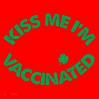 St Patrick's Day Kiss Me I'm Vaccinated Lipstick Shamrock Santa Hat thumb 1