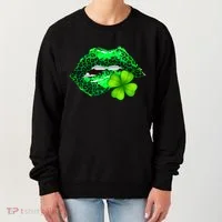 St Patrick's Day Leopard Print Lipstick Shamrock Women's Sweatshirt thumb 0