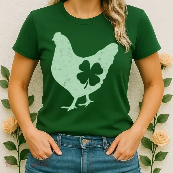 St Patrick's Day Lucky Shamrock Clover Chicken Women's T-Shirt