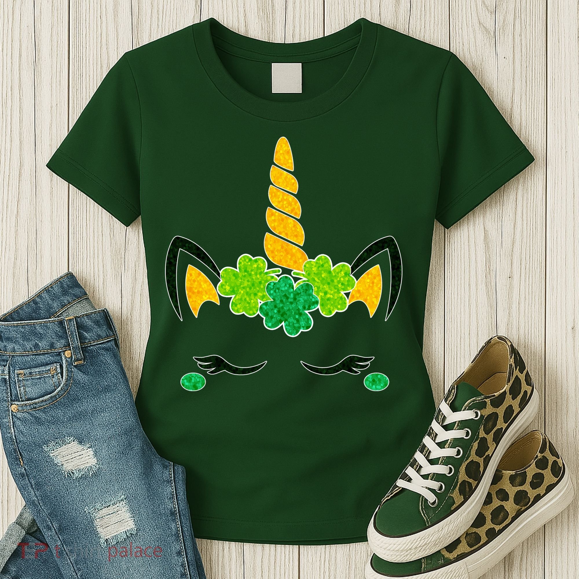 St Patrick's Day Lucky Unicorn Women's T-Shirt