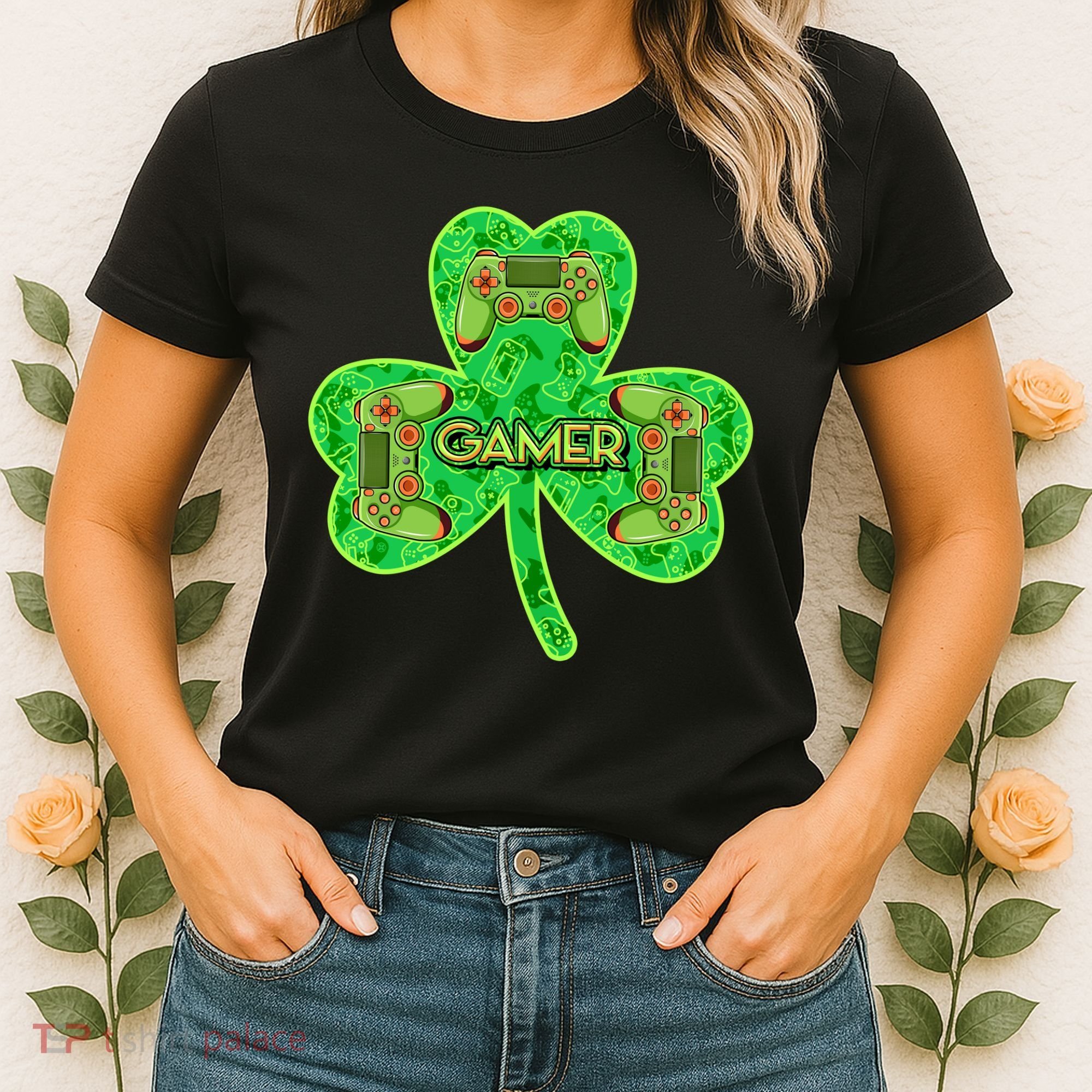 St Patrick's Day Shamrock Gamer Women's T-Shirt
