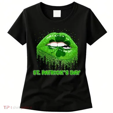 St Patrick's Day Shamrock Irish Lips Women's T-Shirt
