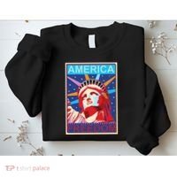 Statue of Liberty America Freedom Retro Vote Poster Sweatshirt thumb 2