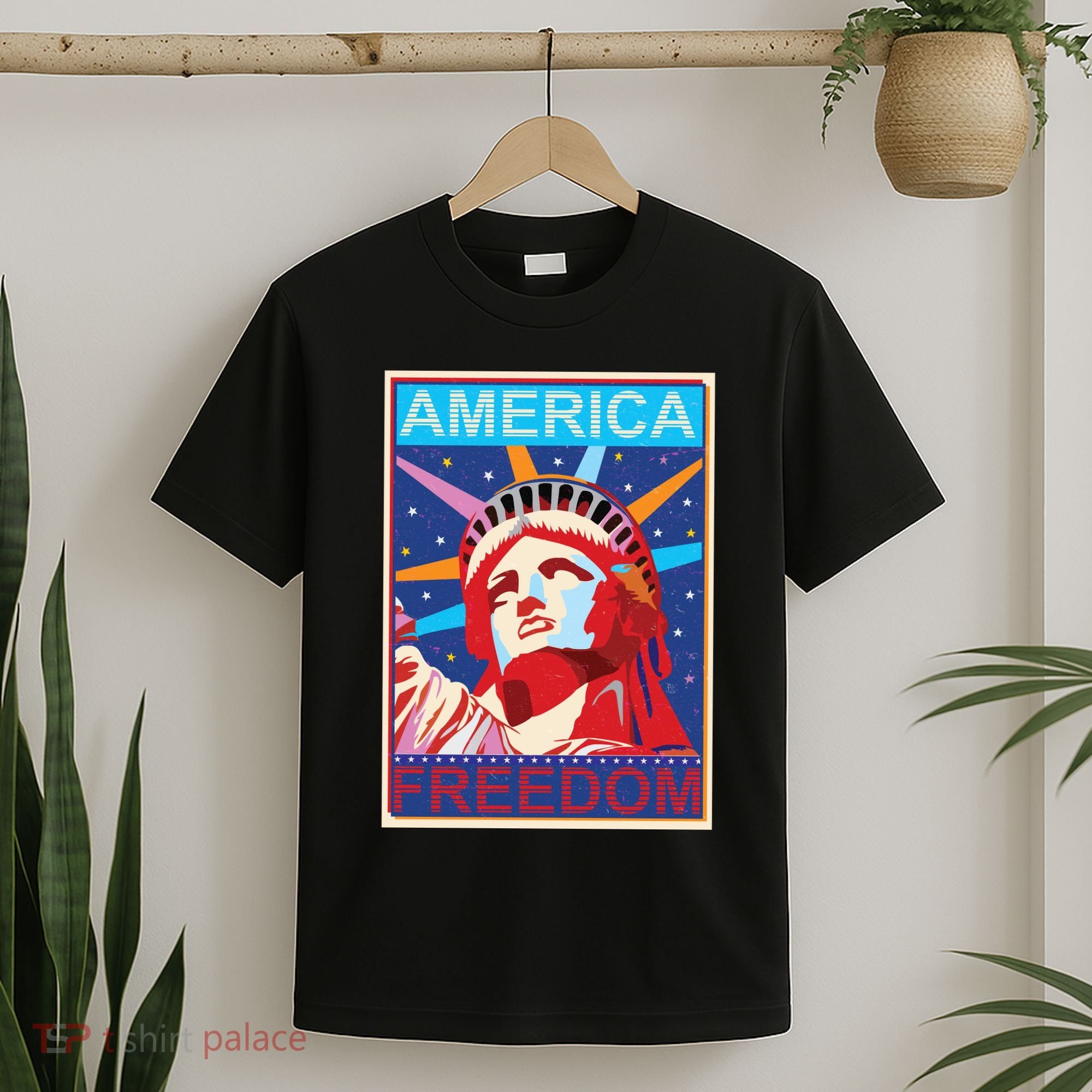 Statue of Liberty America Freedom Retro Vote Poster T-Shirt