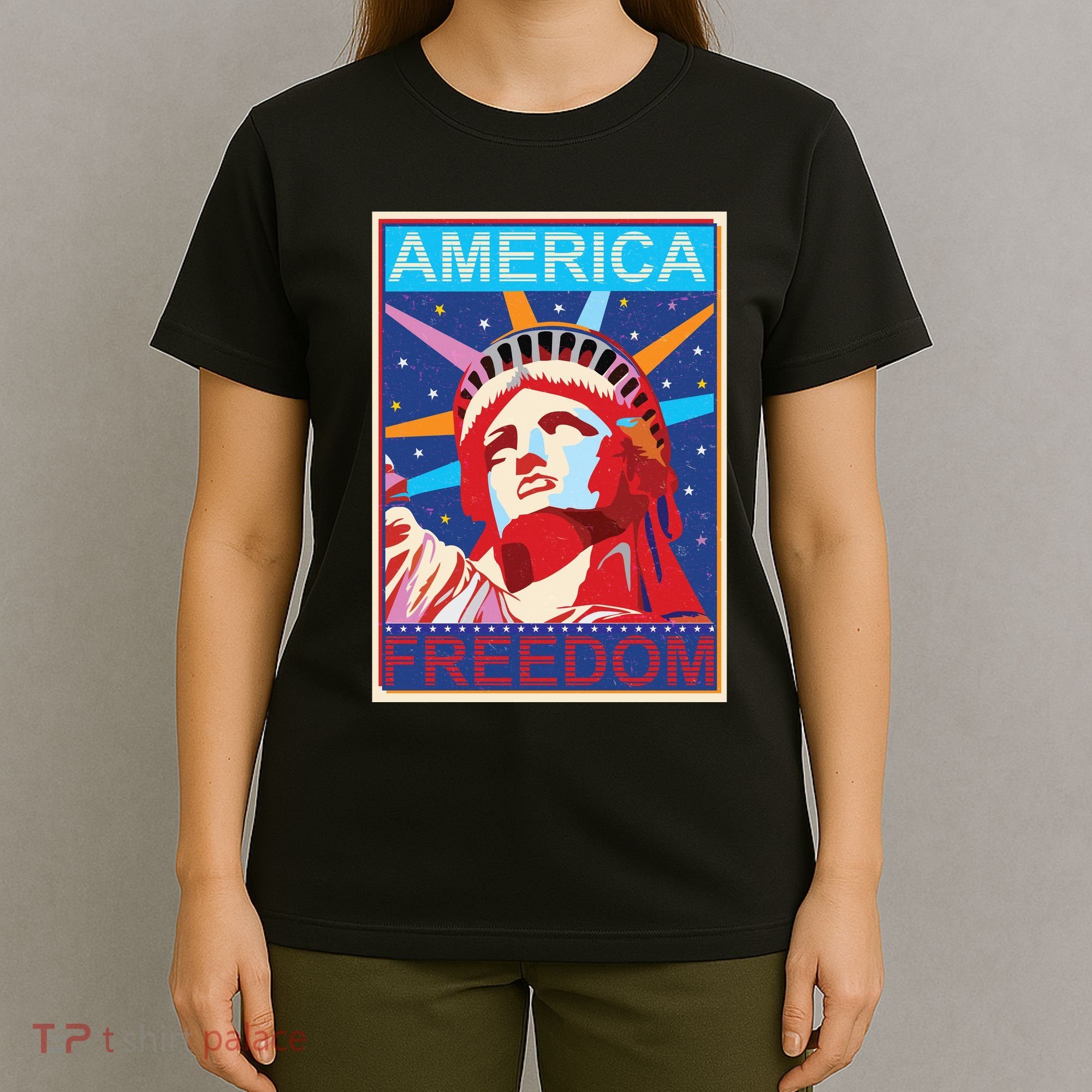 Statue of Liberty America Freedom Retro Vote Poster T-Shirt