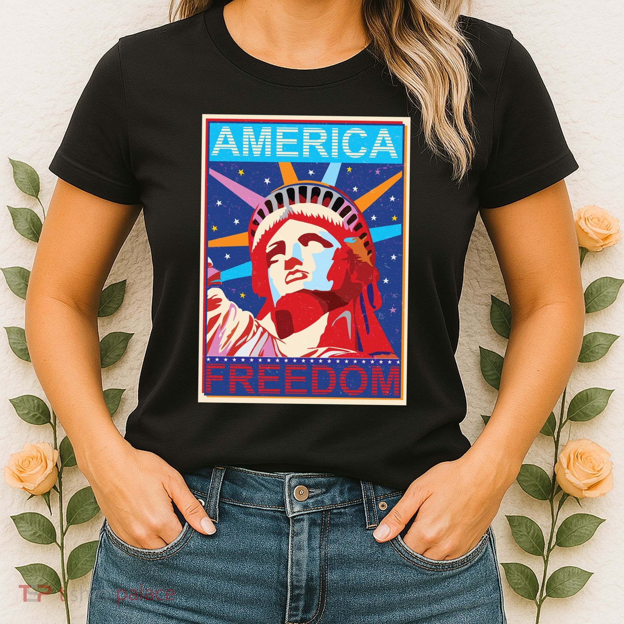 Statue of Liberty America Freedom Retro Vote Poster Women's T-Shirt